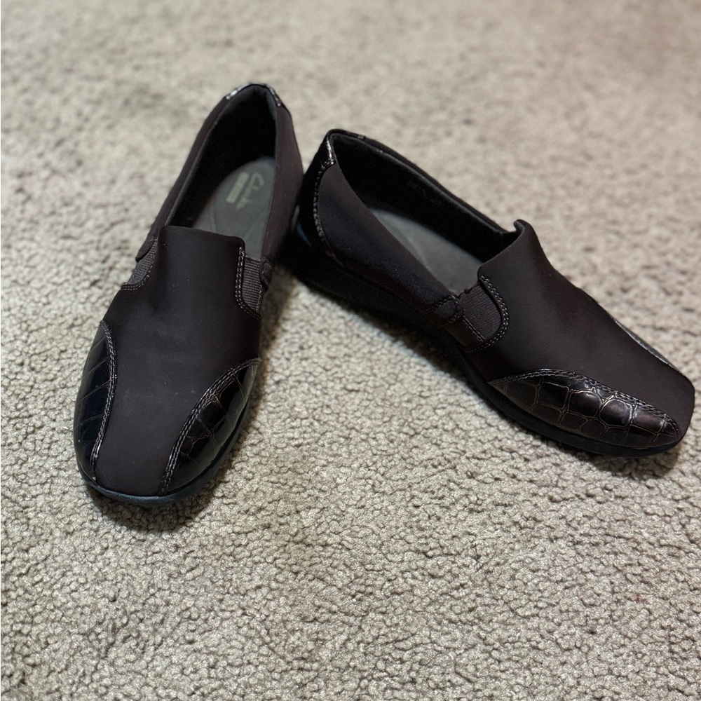 Women's Clark Slip in Shoes size 8